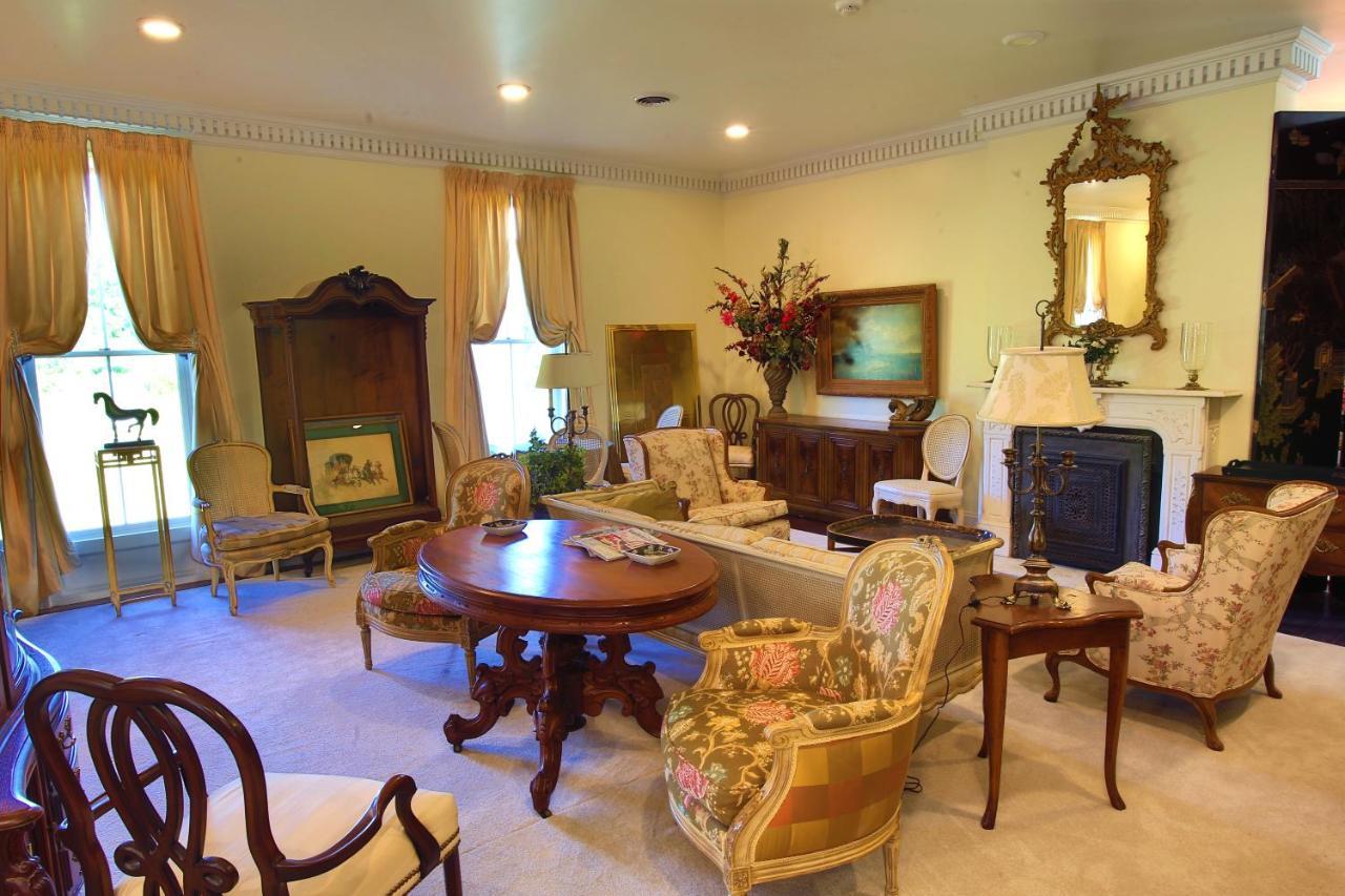 Inntiquity, A Country Inn Logansport Bagian luar foto