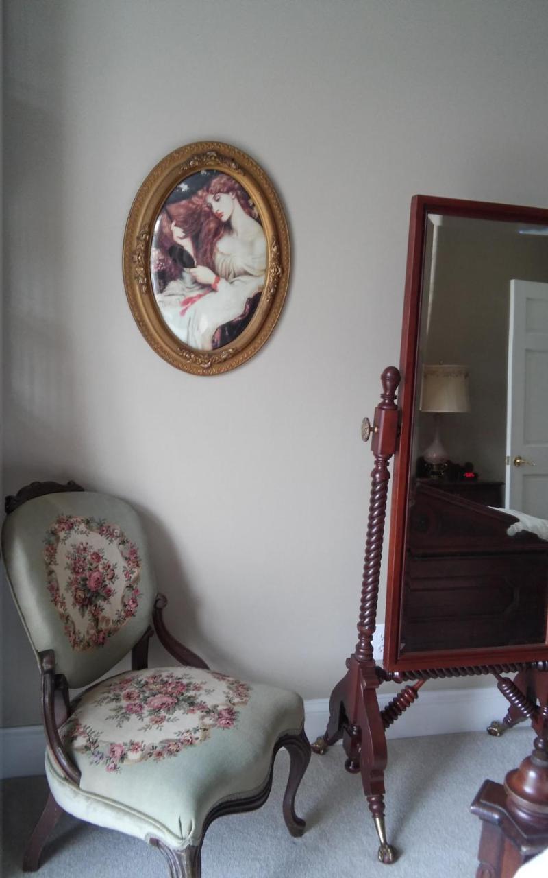 Inntiquity, A Country Inn Logansport Bagian luar foto